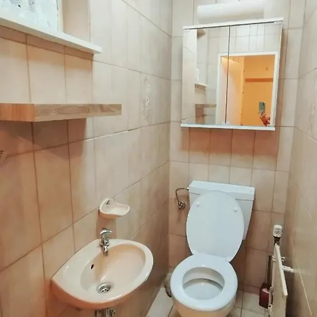 Privatunterkunft In Feirienhaus&die Grosse Garten *